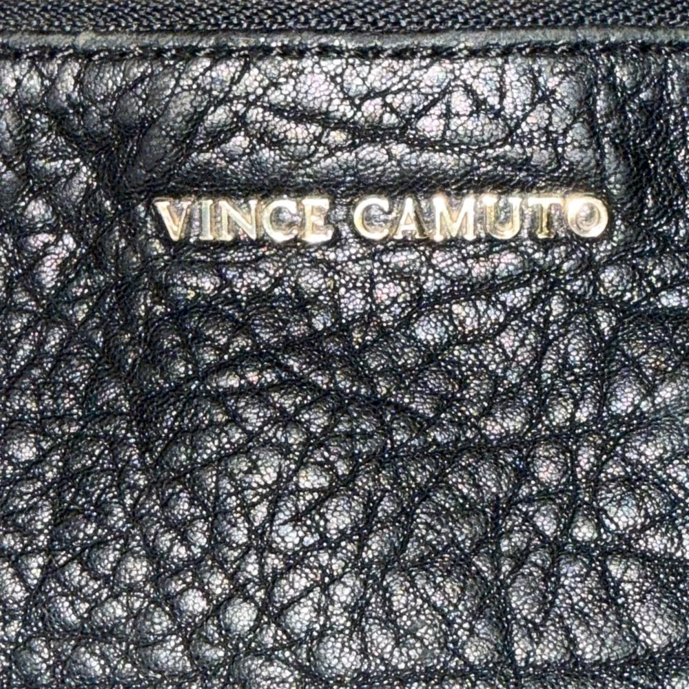 Vince Camuto Lizel Convertible Leather Black Textured Shoulder/Crossbody Bag - Picture 5 of 16